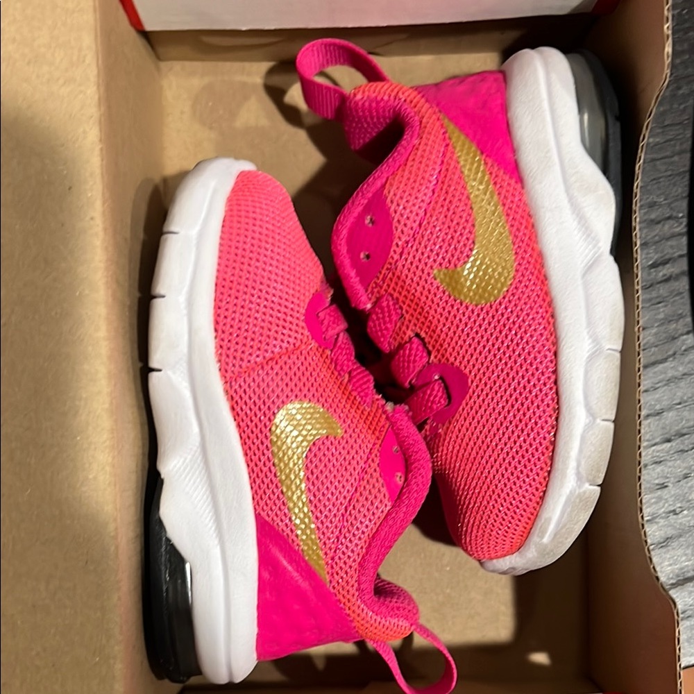 Nike Pink and Gold Sneakers Lightweight Mesh